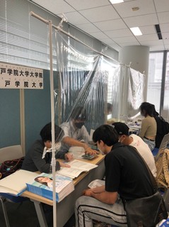 LINE_ALBUM_20220608進学説明会(梅田)_220608_1.jpg